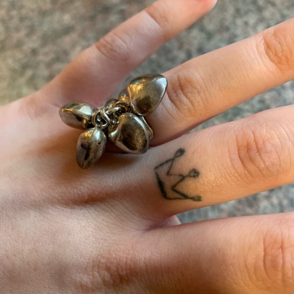 Mexico 925 silver 4 dangling hearts ring size 5 / 5.25 - Picture 2 of 9